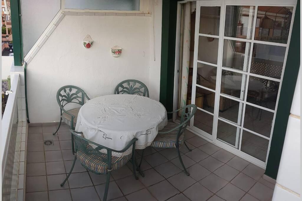 ארונה Private Apartment With Roof Terrace מראה חיצוני תמונה