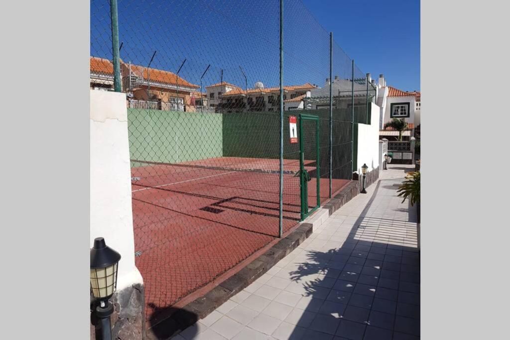 ארונה Private Apartment With Roof Terrace מראה חיצוני תמונה