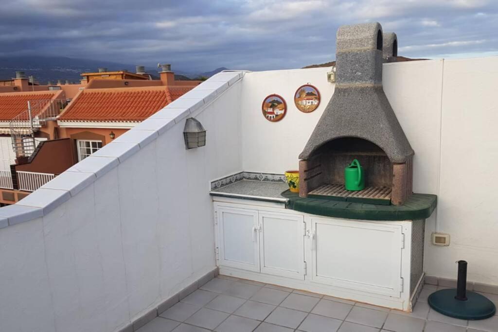 ארונה Private Apartment With Roof Terrace מראה חיצוני תמונה