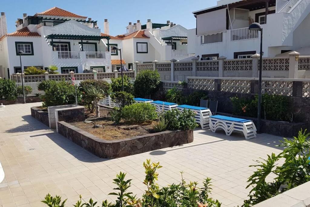 ארונה Private Apartment With Roof Terrace מראה חיצוני תמונה