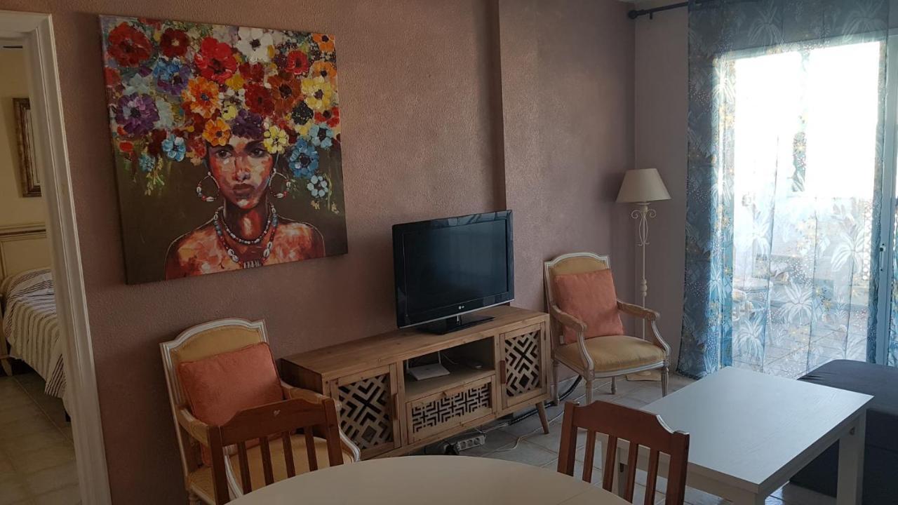 ארונה Private Apartment With Roof Terrace מראה חיצוני תמונה