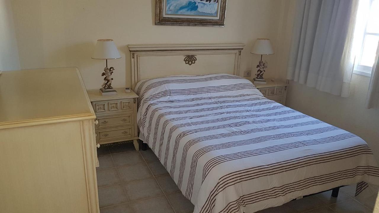 ארונה Private Apartment With Roof Terrace מראה חיצוני תמונה