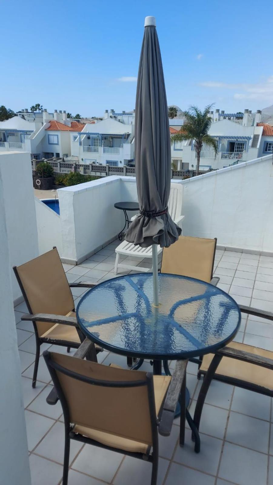 ארונה Private Apartment With Roof Terrace מראה חיצוני תמונה